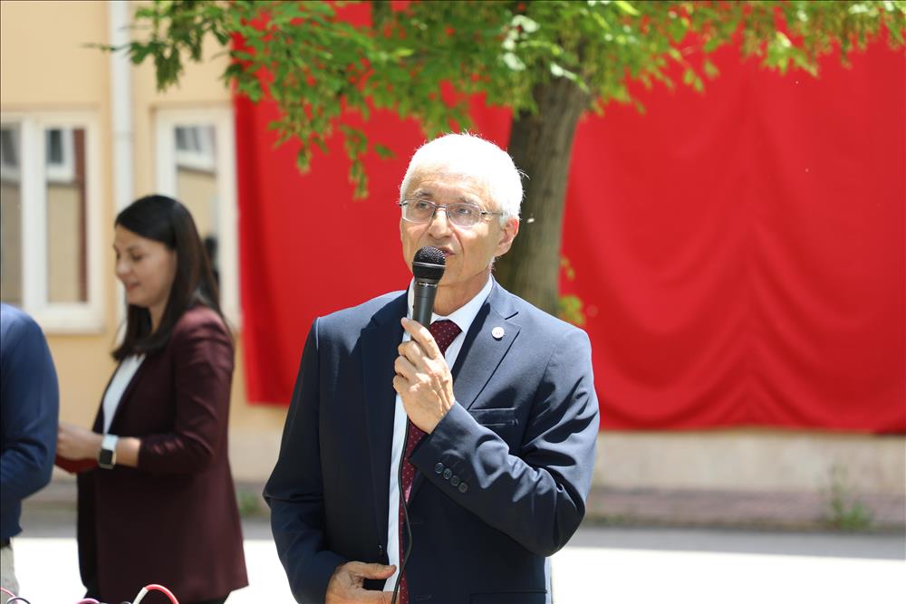 İnsansız Hava Aracı Teknolojisi ve Operatörlüğü Programında Mezuniyet ve Başarı Coşkusu
